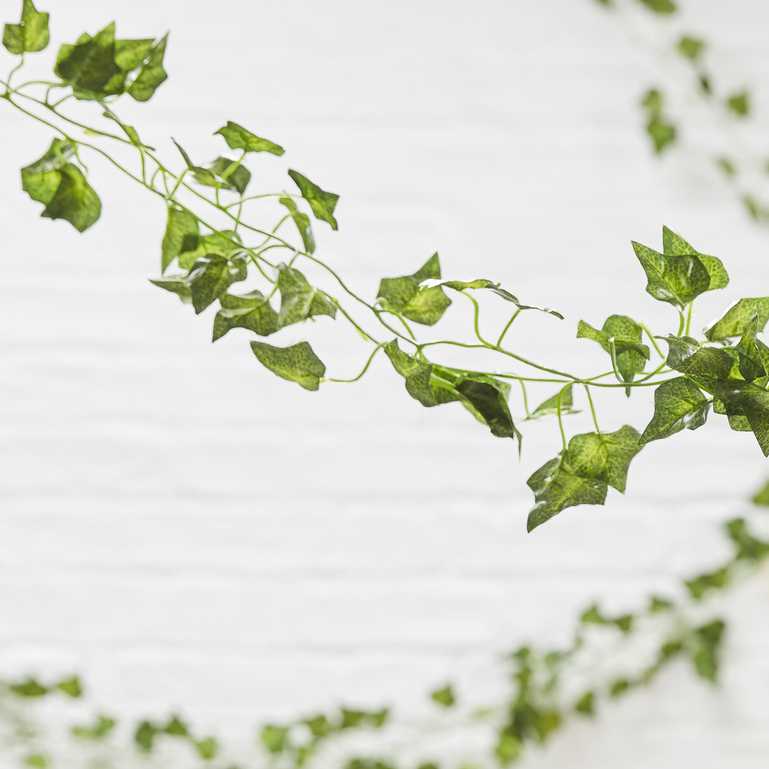 Artificial Decorative Green Vines – 5 Pack (2m Each) – Botanical Wedding Decor